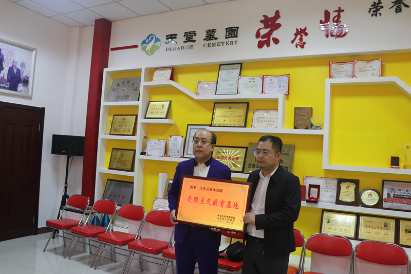 1635486615275548.jpg IMG_0049_3.jpg